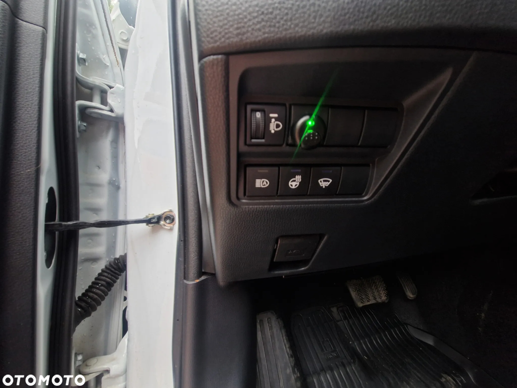 Toyota Yaris Cross Hybrid 1.5 Executive - 29