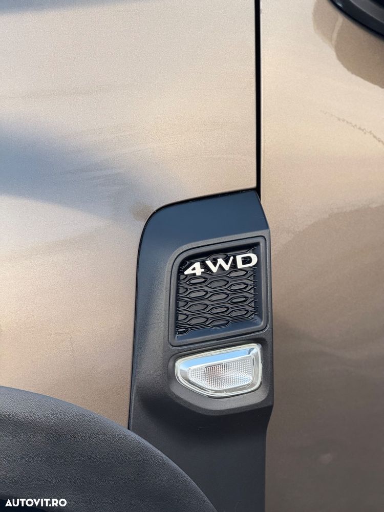 Dacia Duster Blue dCi 115 4WD Prestige - 10