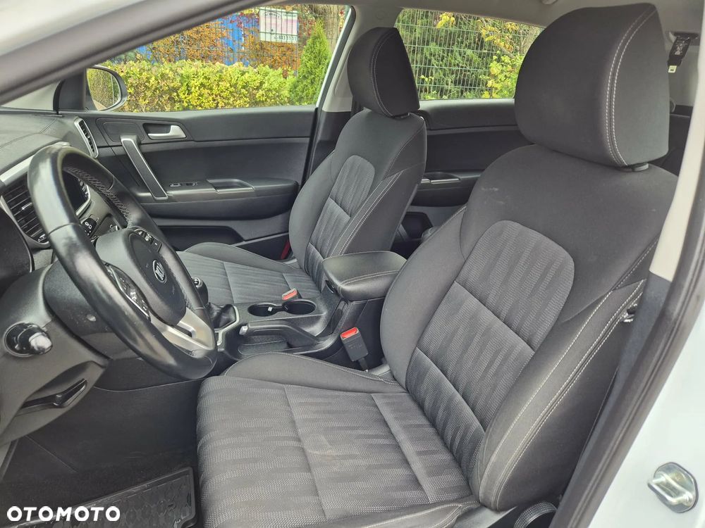 Kia Sportage 1.6 GDI 2WD Attract - 15