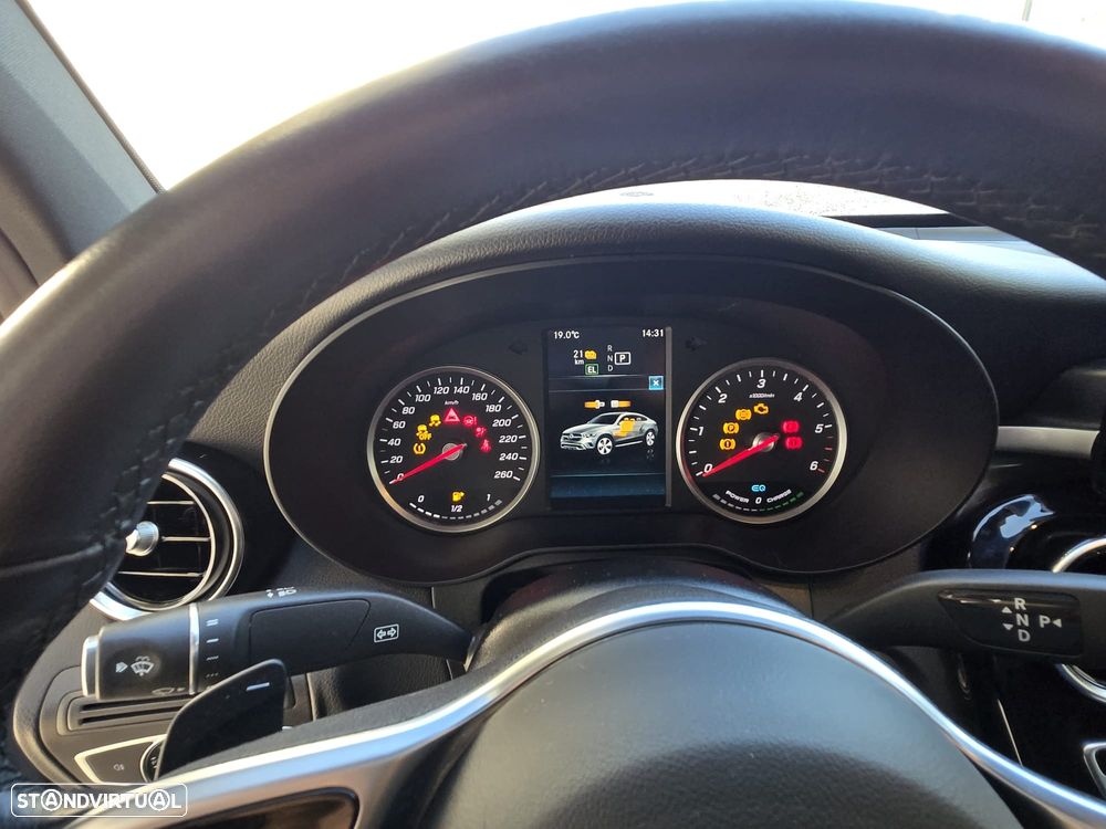 Mercedes-Benz GLC 300 - 13