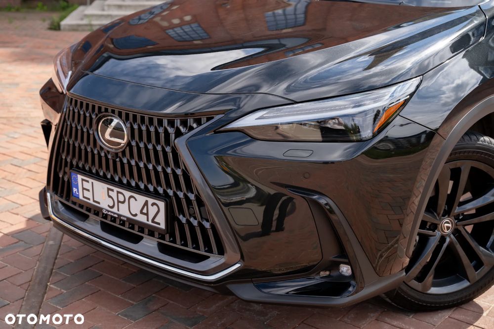 Lexus NX 450h+ Prestige AWD - 3