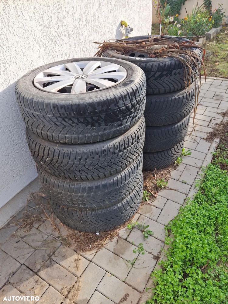 Volkswagen Golf 2.0 TDI 4Motion BlueMotion Technology Lounge - 15