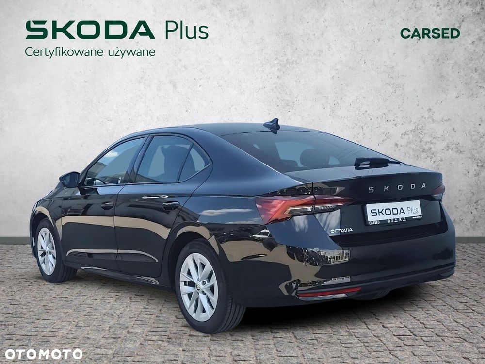 Skoda Octavia 1.5 TSI mHEV Selection DSG - 4