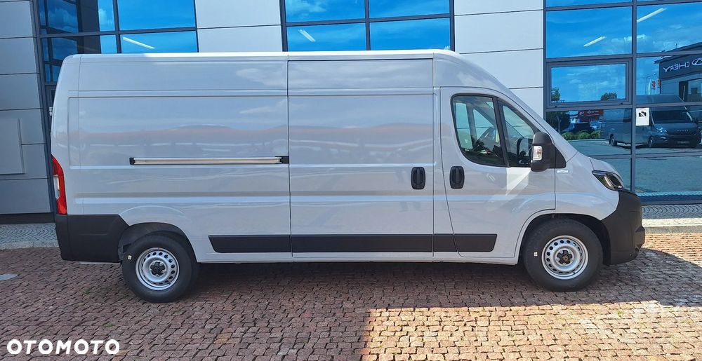 Peugeot Boxer Furgon L3H2 3.3T Diesel 2.2 140 KM Manual - 17