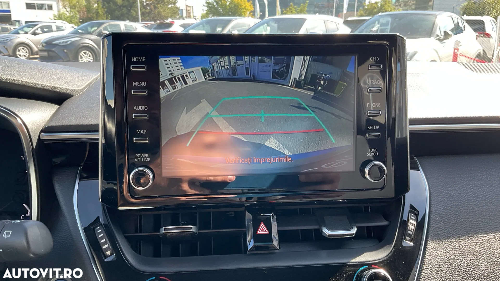 Toyota Corolla 2.0 HSD Dynamic interior Negru - 12