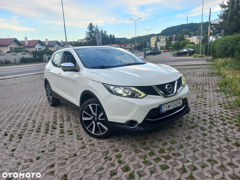 Nissan Qashqai - 2
