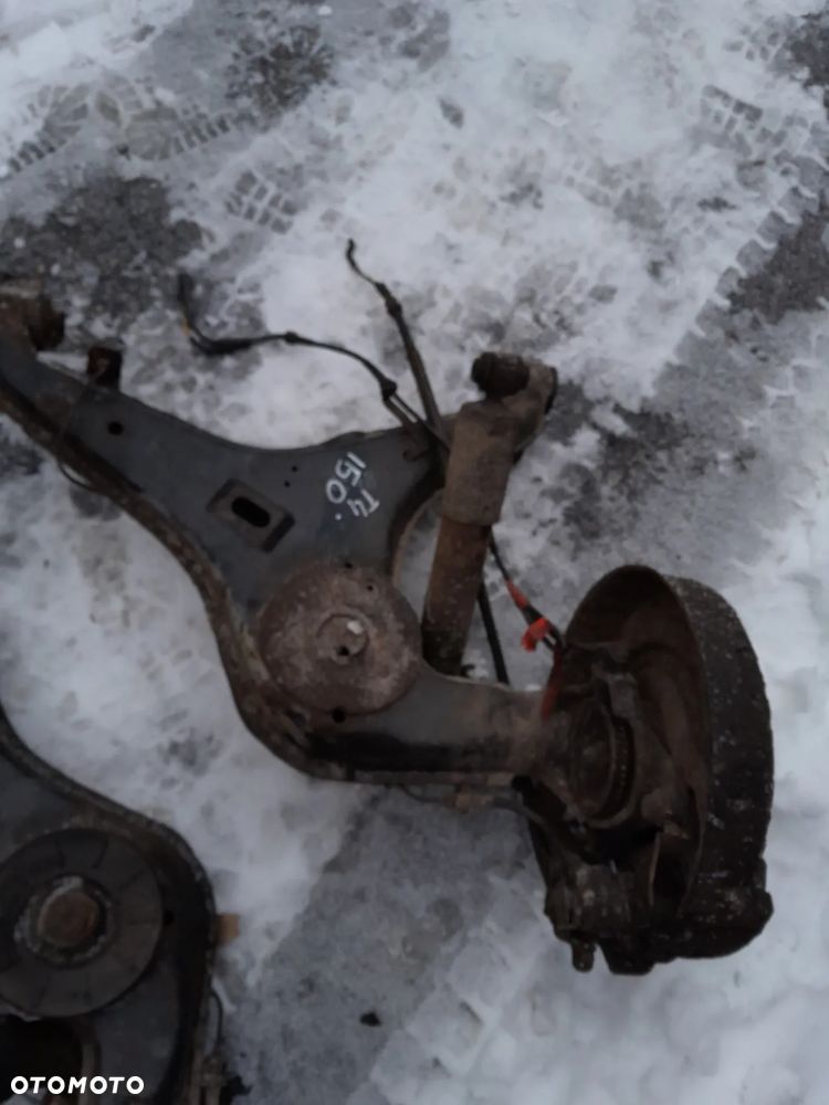 Wahacz tył lewy VW T4 2.5 TDI 150 KM - 1