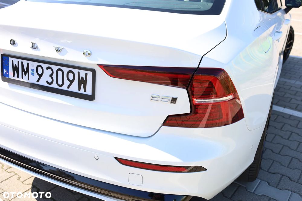 Volvo S60 B5 B AWD Plus Dark - 7