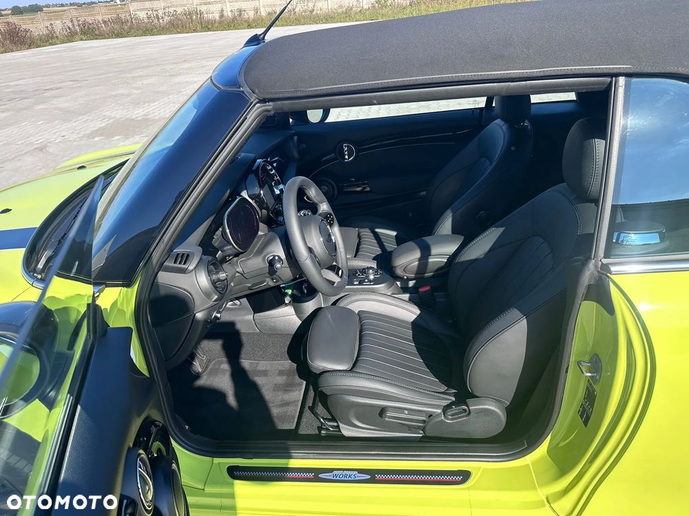 MINI John Cooper Works - 9