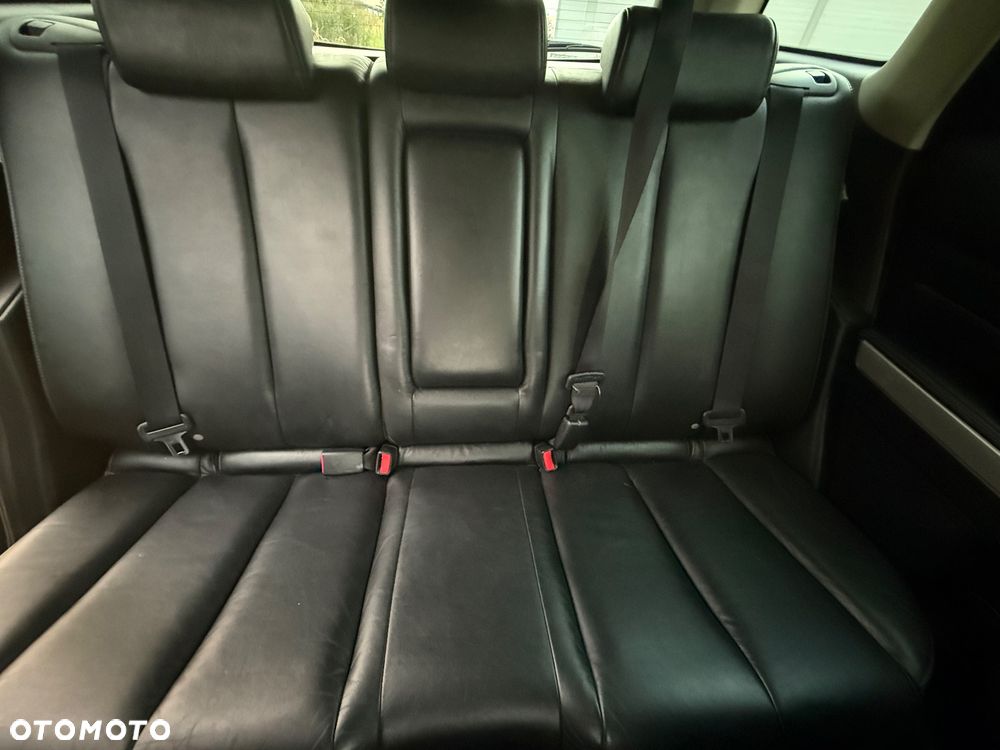 Mazda CX-7 2.2 CD Exclusive + - 11