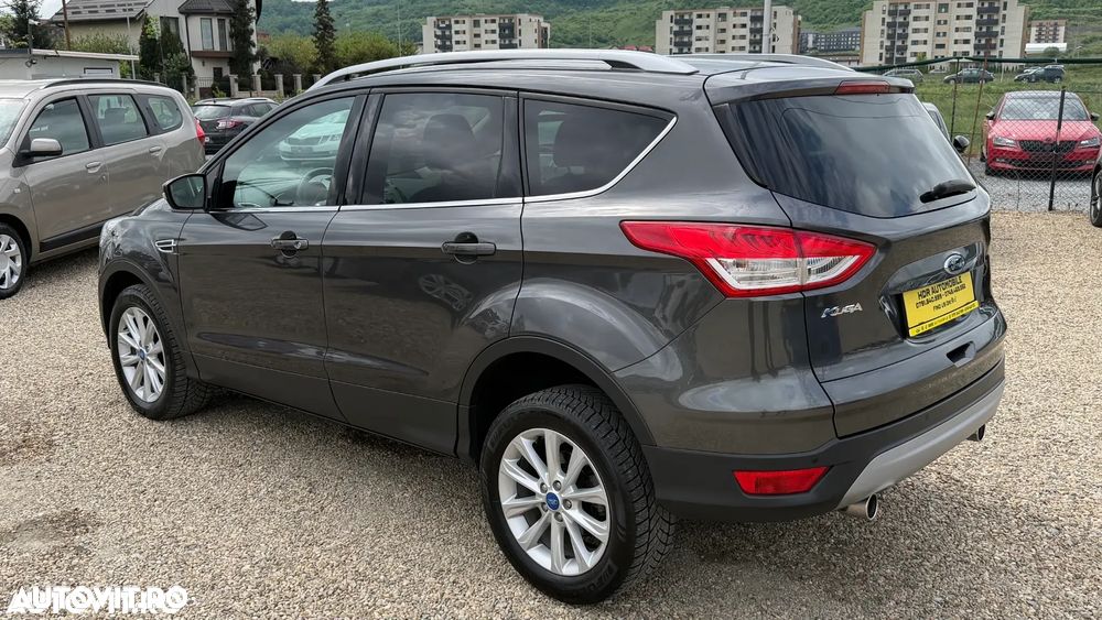Ford Kuga 2.0 TDCi 4WD Powershift Titanium - 20