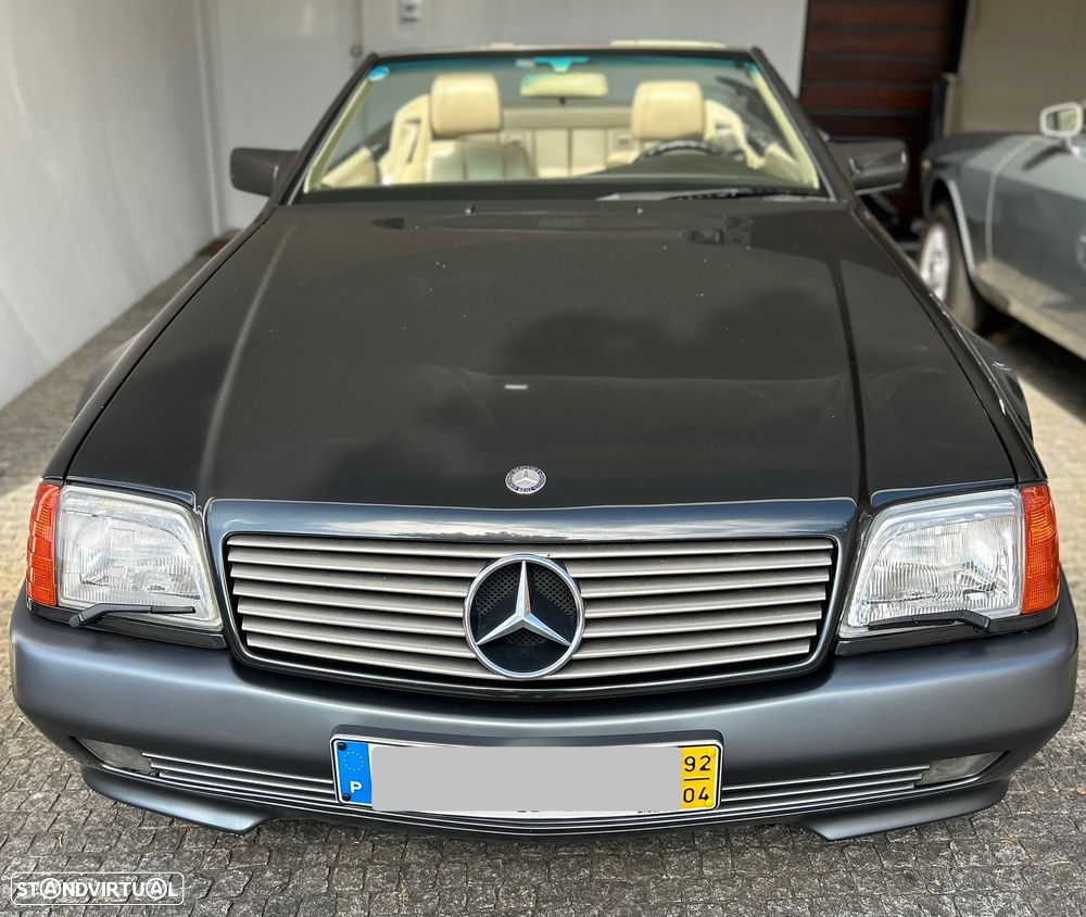 Mercedes-Benz SL 300 - 1