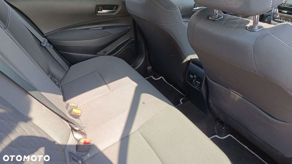 Toyota Corolla 1.8 Hybrid Comfort - 11