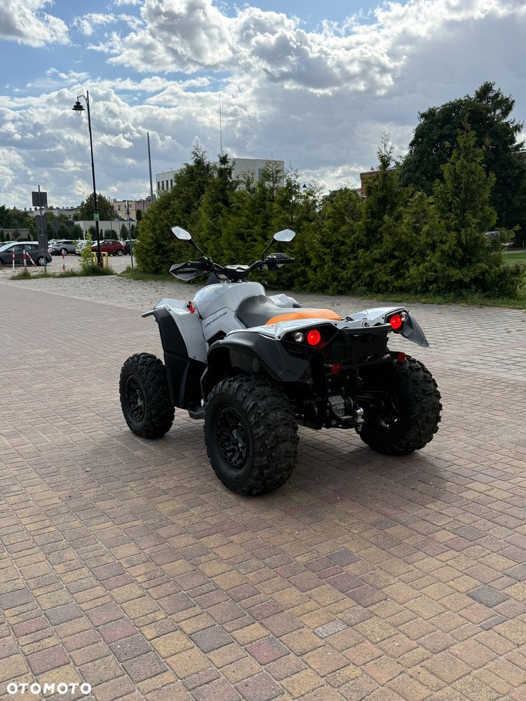 Can-Am Renegade - 4