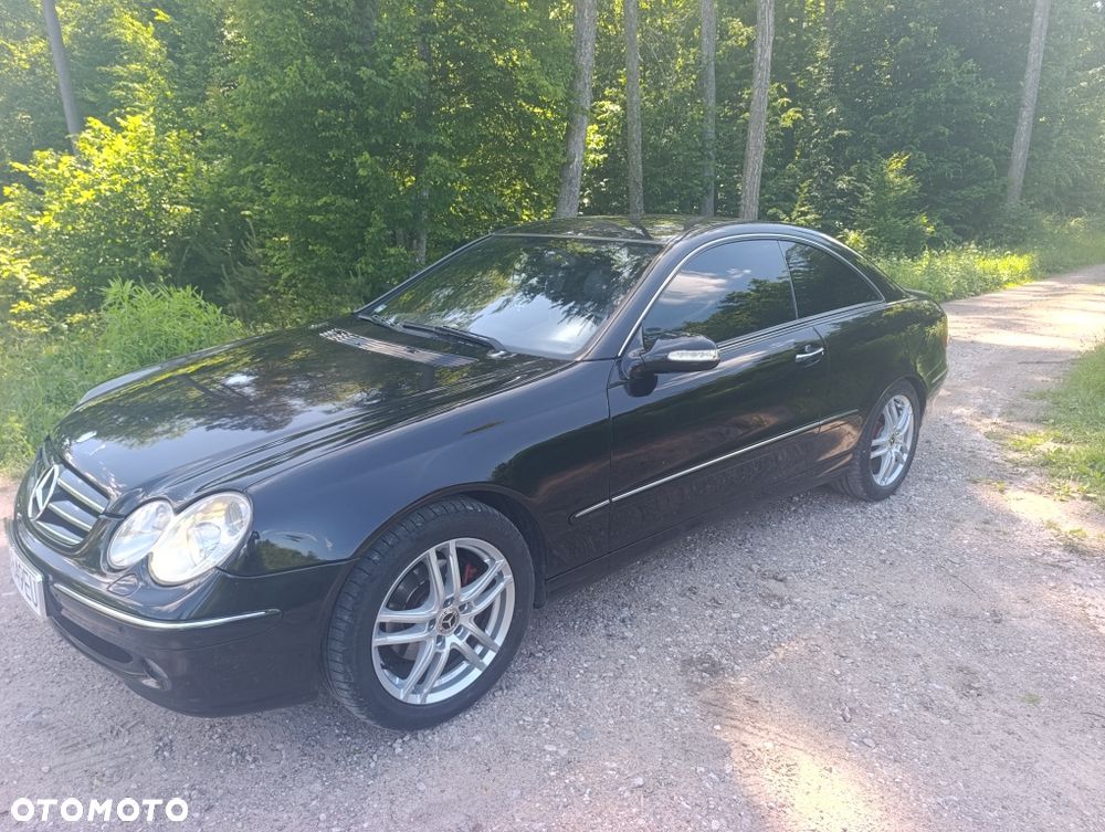 Mercedes-Benz CLK - 8