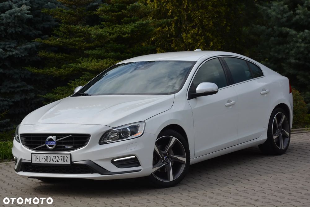 Volvo S60 - 1