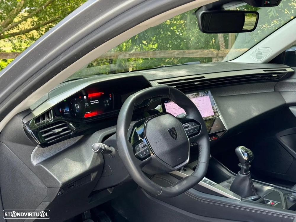 Peugeot 308 1.2 PureTech Allure Pack - 19