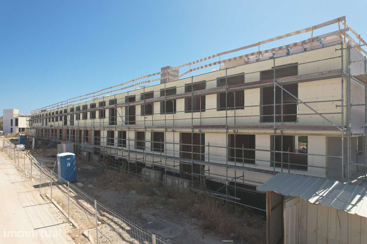 Apartamento T2 com Vista Rio e Piscina | Terraços de São Francisco - Grande imagem: 2/8