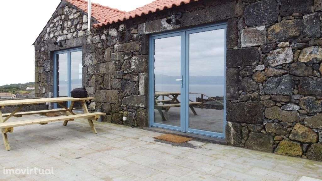 Quinta com casa e atafona recuperadas no Pico (Ribeirinha)Azores - Grande imagem: 3/30