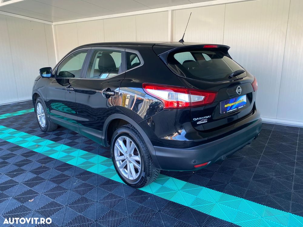Nissan Qashqai - 11