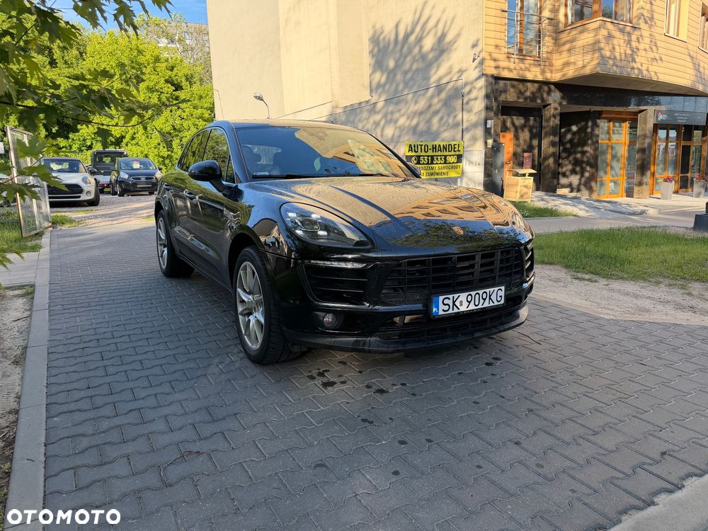 Porsche Macan Standard - 1