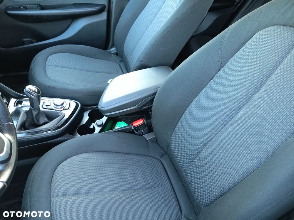 BMW Seria 2 218i Advantage - 5