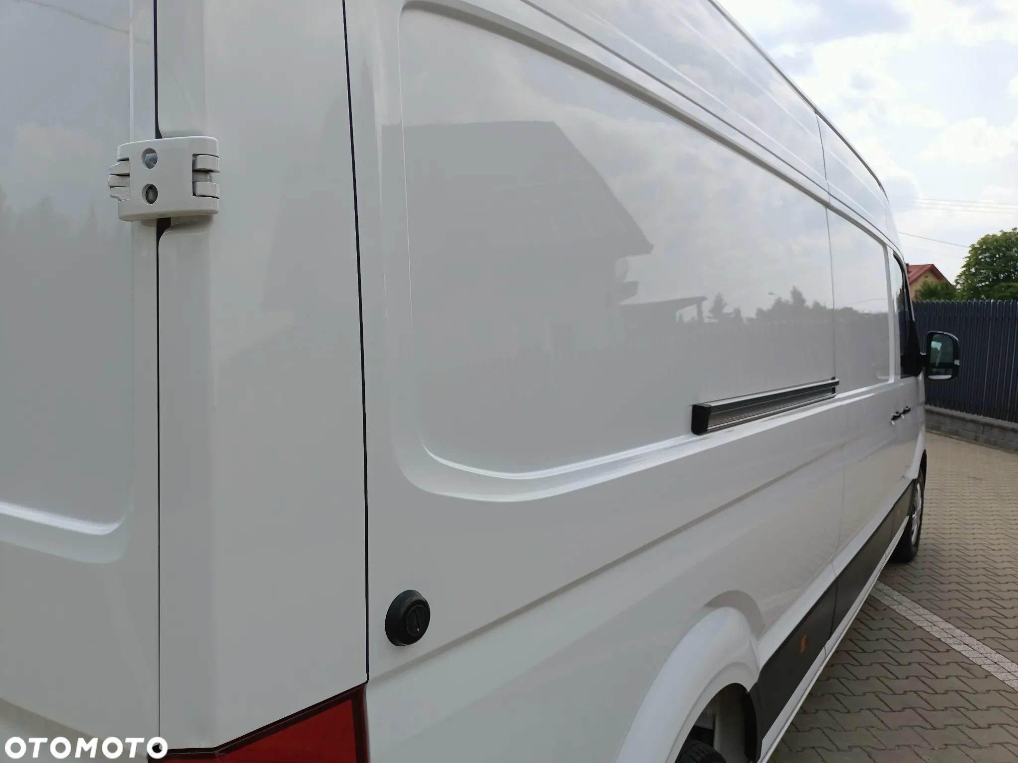 Volkswagen CRAFTER 2.0 TDI 140KM L4H2 - 13