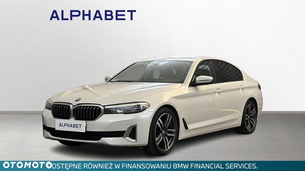 BMW Seria 5 520d MHEV Luxury Line sport