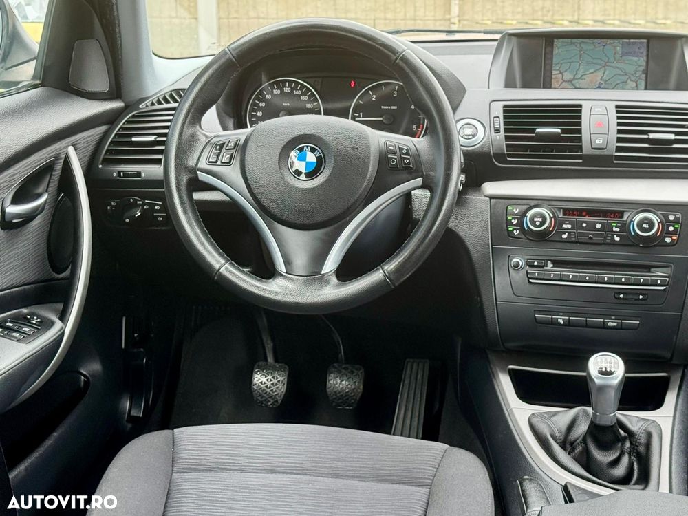 BMW Seria 1 116d Sport Line - 22