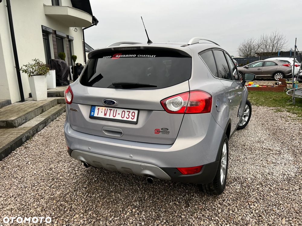 Ford Kuga 2.0 TDCi 2x4 Titanium - 36
