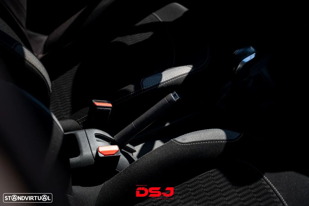 Peugeot 208 PureTech 82 Style - 8