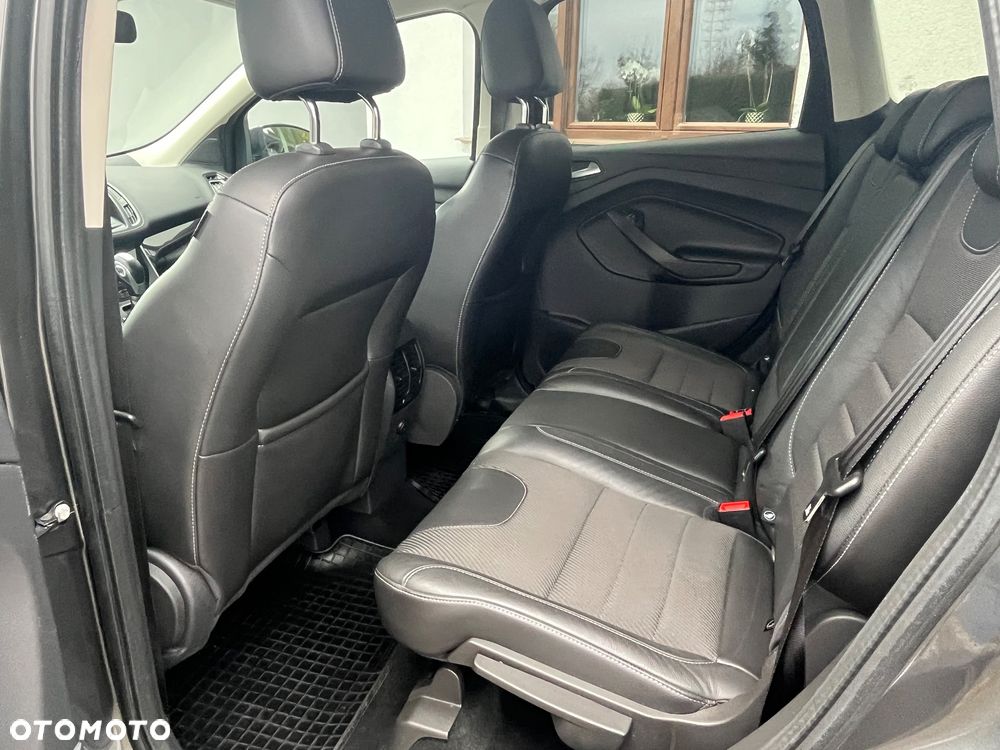 Ford Kuga 2.0 TDCi 4x4 Titanium - 14