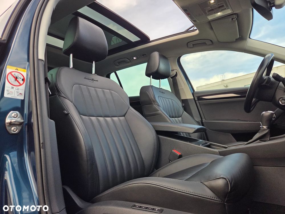 Skoda Superb 2.0 TSI 4x4 L&K DSG - 33