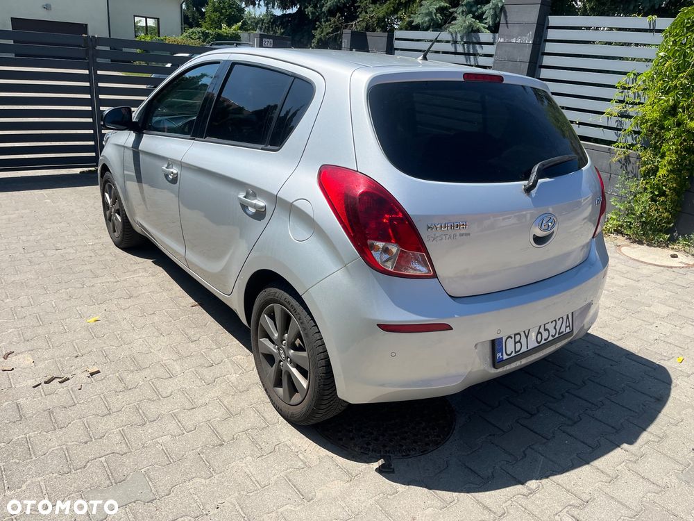 Hyundai i20 1.2 Star Edition - 11