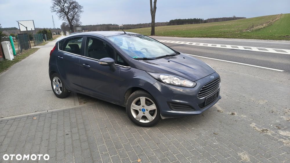 Ford Fiesta 1.25 Ambiente - 2