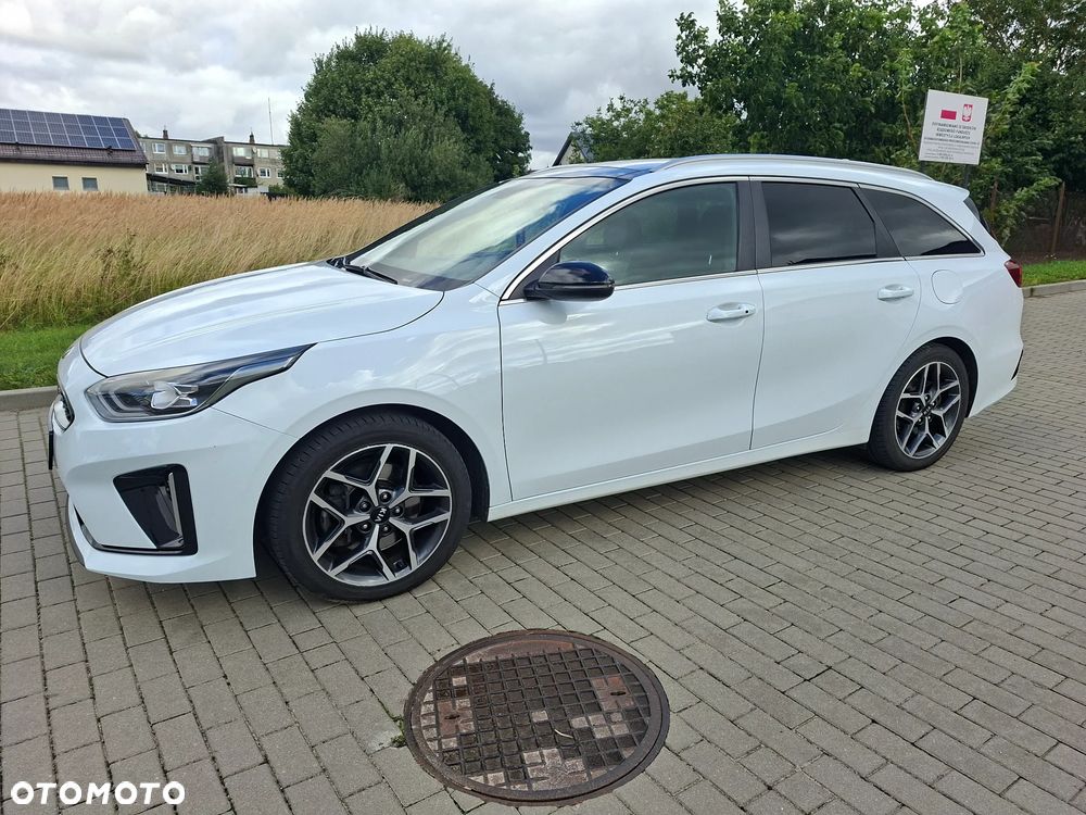Kia Ceed 1.4 T-GDI DCT OPF GT Line - 1