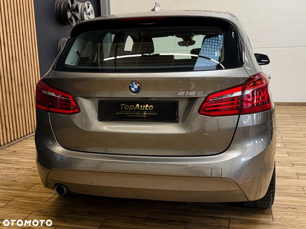 BMW Seria 2 218d Sport-Aut Advantage - 9