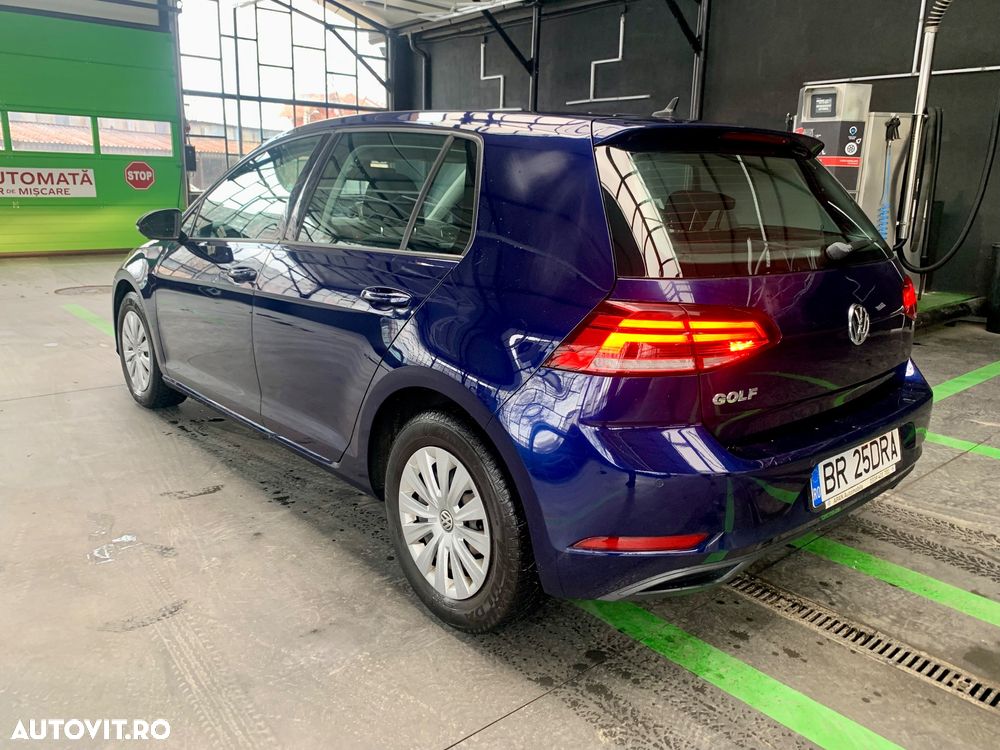 Volkswagen Golf 1.0 TSI Comfortline - 8