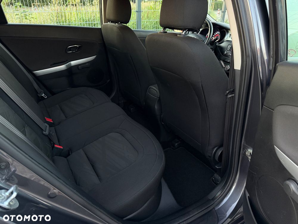 Kia Ceed - 23