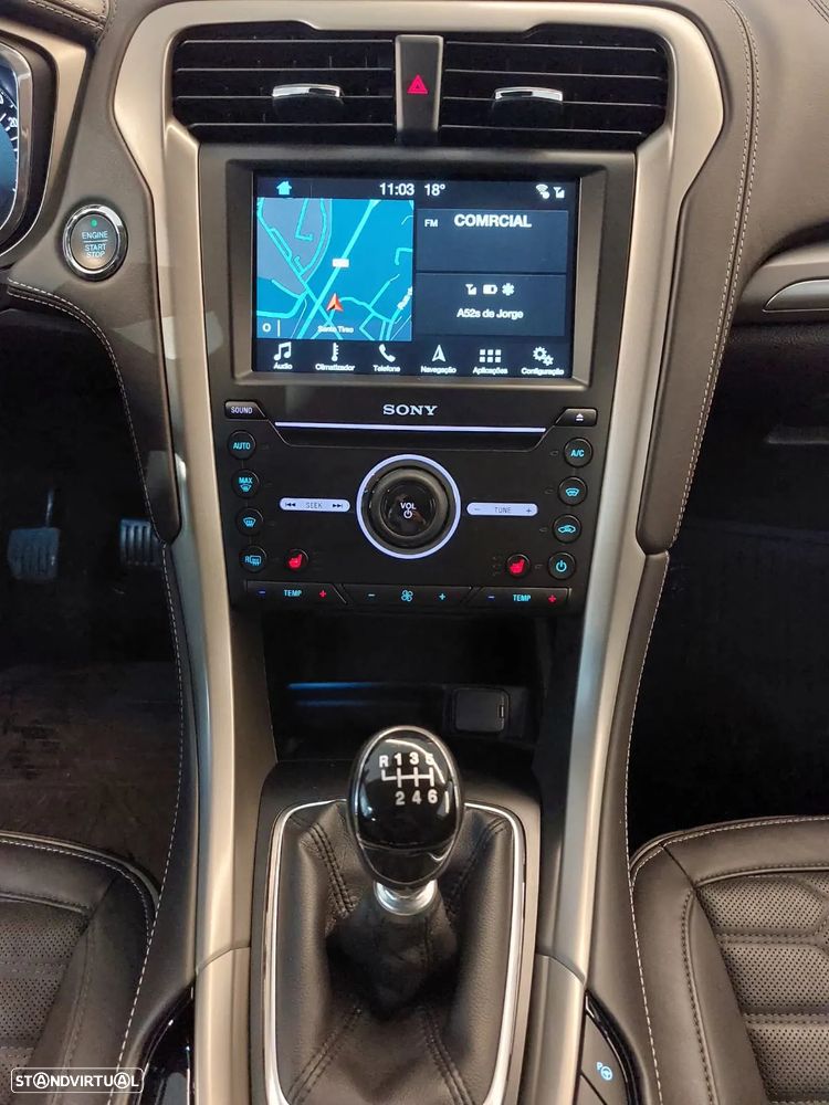 Ford Mondeo SW 2.0 TDCi Vignale - 26