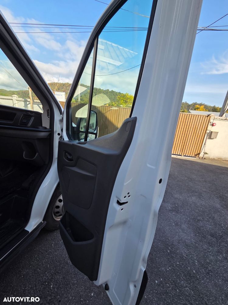 Ford Transit - 19