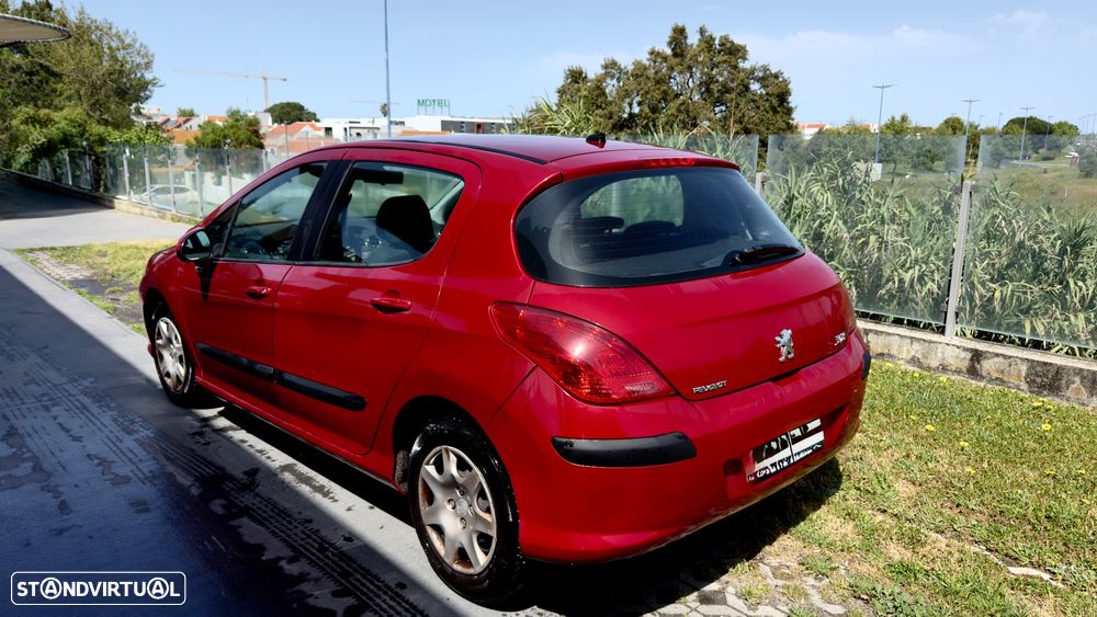 Peugeot 308 1.6 HDi Premium - 4