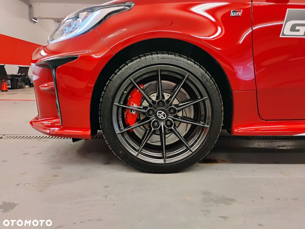 Toyota Yaris - 14