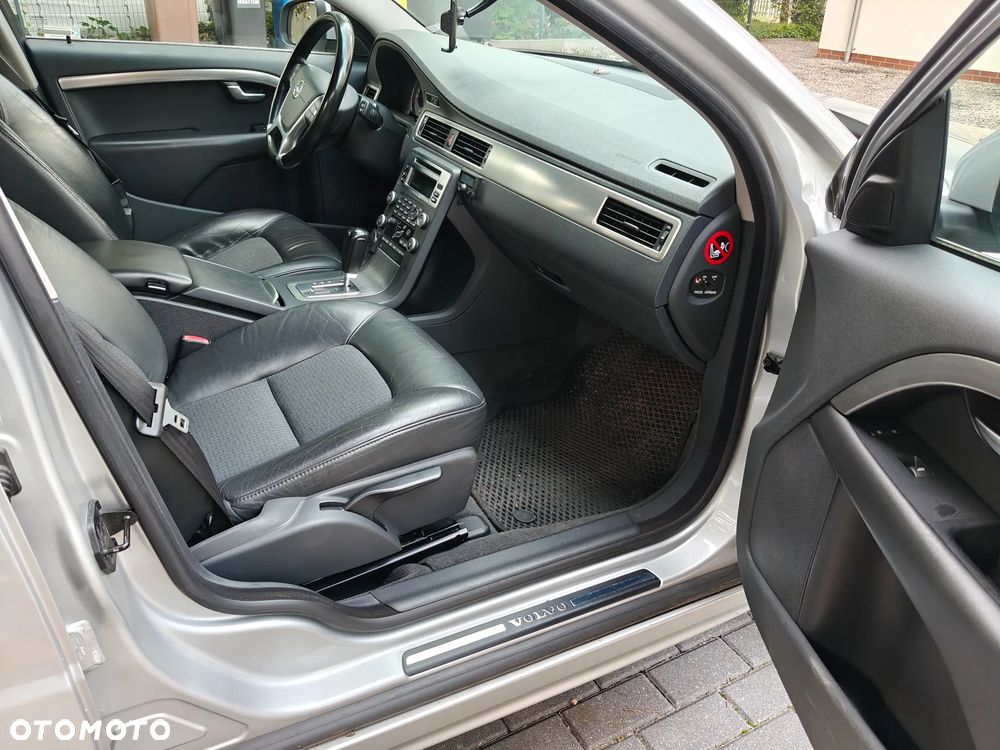 Volvo V70 - 9