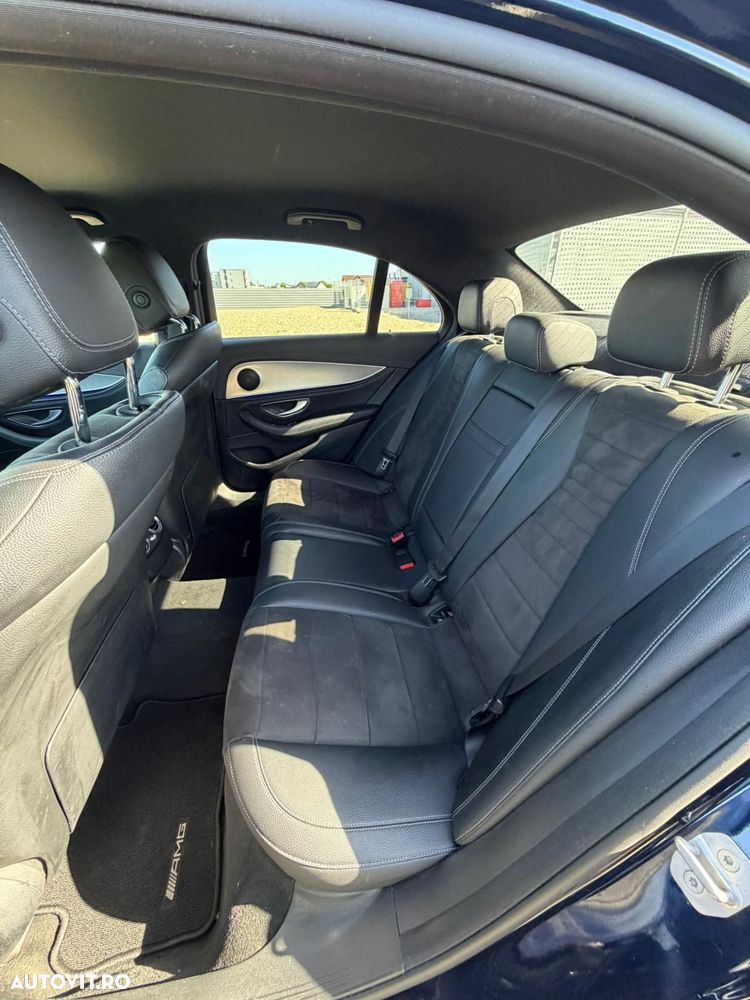 Mercedes-Benz E 220 d 4Matic 9G-TRONIC AMG Line - 14
