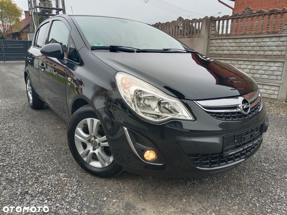 Opel Corsa 1.4 16V 150 Jahre - 30