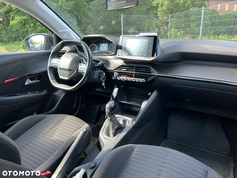 Peugeot 208 1.2 PureTech Allure S&S - 11