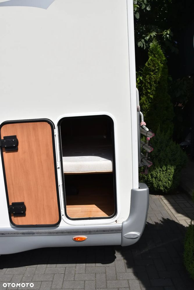 Ford CHAUSSON FLASH 03 - 32