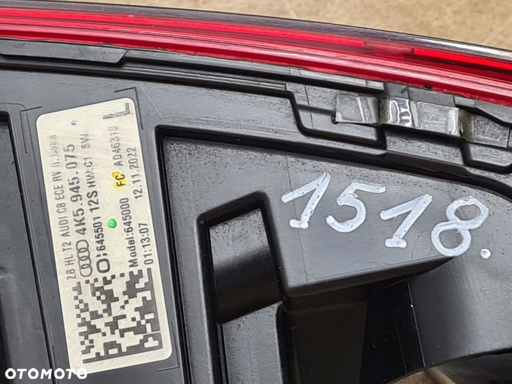 LAMPA LEWA W KLAPĘ LEWY TYŁ AUDI A6 C8 SEDAN LED 4K5945075 - 9