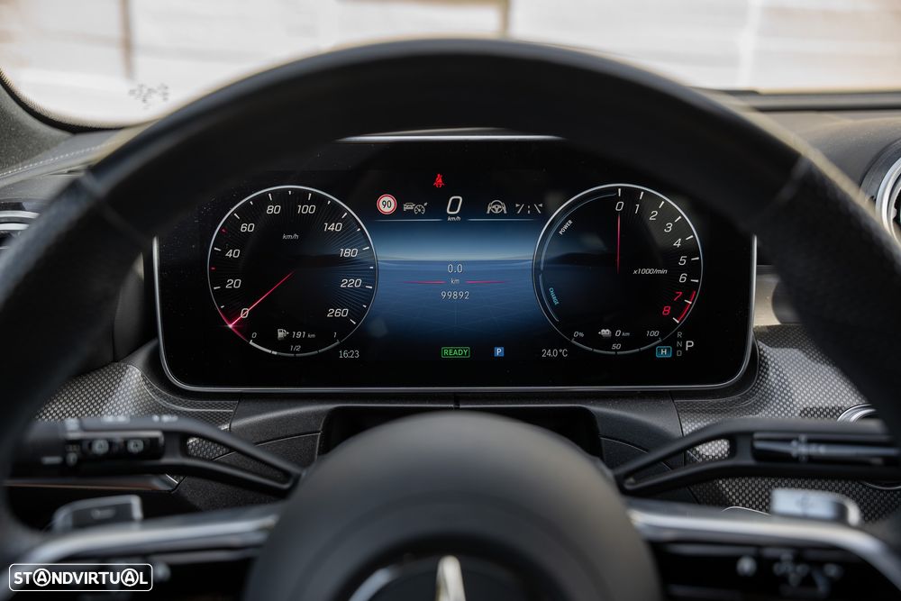 Mercedes-Benz C 300 e T 9G-TRONIC AMG Line - 8